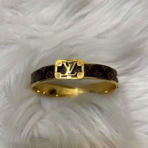 LV bracelet.